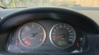 Mazda 2 2001