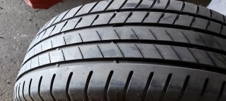 225/60 R18 104W
