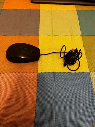 HP Laptop con Tastiera, Mouse e Cuffie
