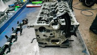 Culata Audi A6 Doble Árbol Levas. Motor BRE