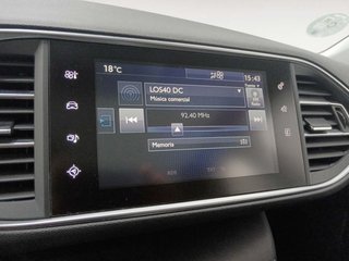 Peugeot 308 PureTech 130 S&S Allure 96 kW (130 CV)