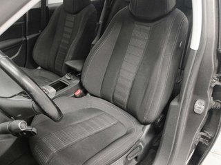 Peugeot 308 PureTech 130 S&S Allure 96 kW (130 CV)