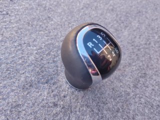 Pomo de cuero Nissan qashqai 2017