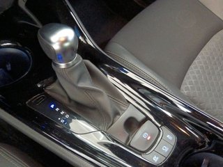 Toyota C-HR 180H Advance 135 kW (184 CV)