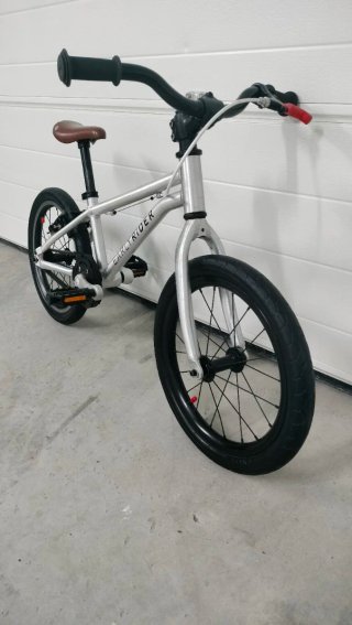 Bicicleta Infantil Early Rider 16
