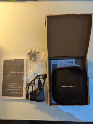 Altavoz Bluetooth Plantronics Calisto 620 + Funda