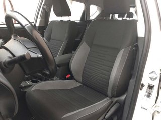 Toyota Auris 140H Hybrid Business 100 kW (136 CV)