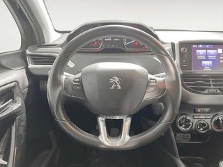 Peugeot 208 1.2L PureTech Style 60 kW (82 CV)
