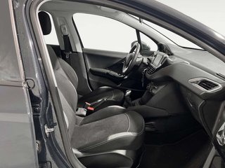 Peugeot 208 1.2L PureTech Style 60 kW (82 CV)