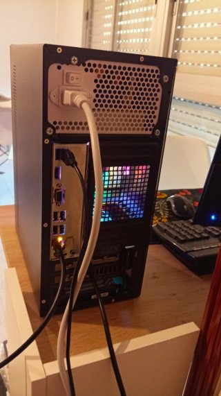 PC Gaming NEVEREX 580 | Xeon 8 Hilos | 8GB VRAM