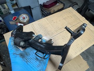 Soporte motor Aprilia RS50 Culo Avispa