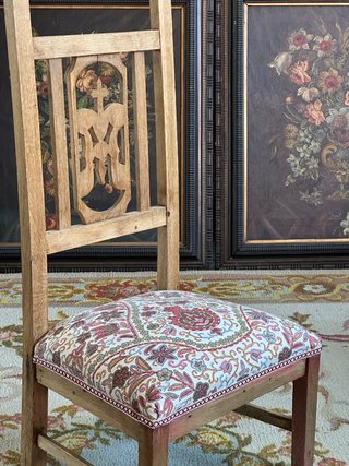 Reclinatorio antiguo floral