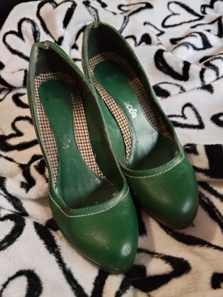 Zapatos de tacón verdes