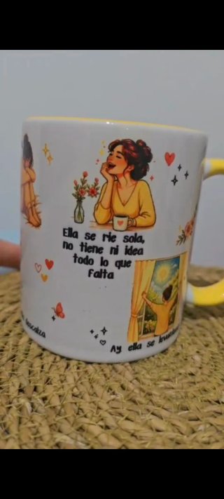 Taza Entonces se disfraza Kani García