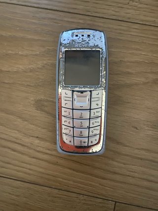 Teléfono Móvil Nokia 3120