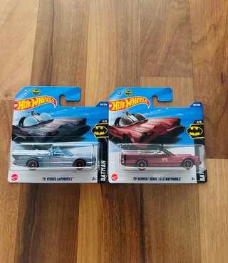 Hot Wheels Batmobile TV Series 2 Pack