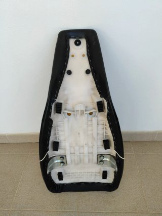 Asiento Suzuki VanVan 125