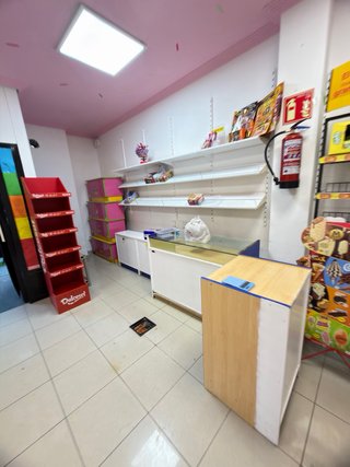 Mobiliario para tienda escalonado