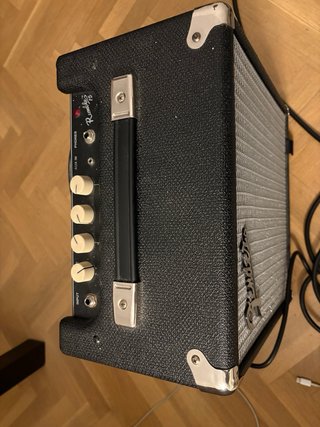 Amplificador Fender Rumble 15