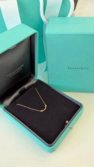 Collar Tiffany & Co. T Smile Oro