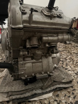 Motor Kawasaki ER6N