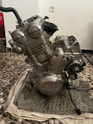 Motor Kawasaki ER6N