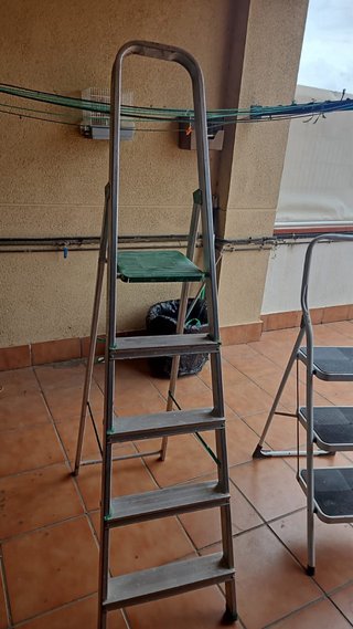 Escalera plegable 3 peldaños