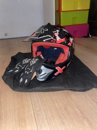 Casco Moto y Guantes Talla M