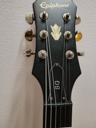 Epiphone SG 400 Standard Guitarra Eléctrica