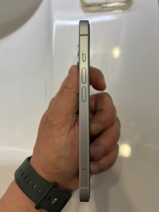 iPhone 15