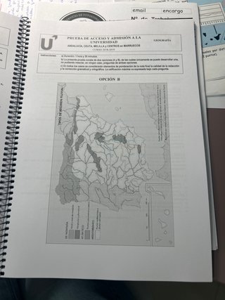 Exámenes Pau Andalucía geografía