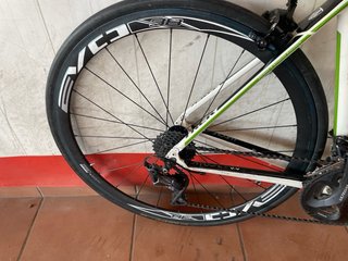 Bicicleta de carretera Trek Madone  carbono