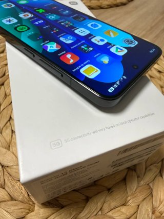 Xiaomi 13 snapdragon 8 gen 2