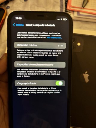 iPhone 11 Apple