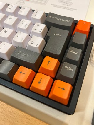 Keychron K6 ISO ES teclado mecanico 65% reposamano