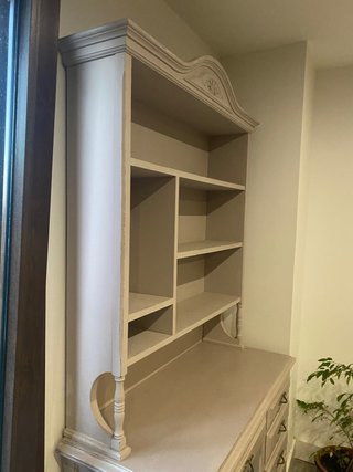 Escritorio con baldas y cajones