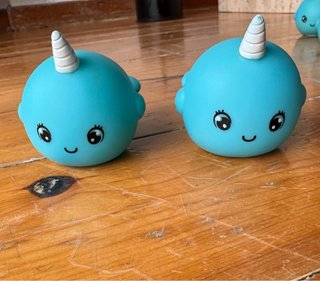 2 Bolas de Narval Juguete Acuático Azul