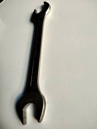 Llave fija Palmera 30-32