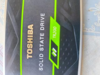Disco Duro Toshiba 240GB SSD