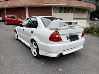 Mitsubishi Lancer 1999
