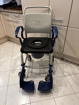 Silla geriátrica de ducha