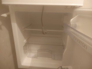 Frigorífico Infiniton 85L con Congelador