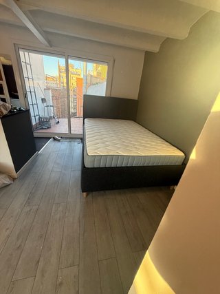 Cama con 4 cajones y colchón