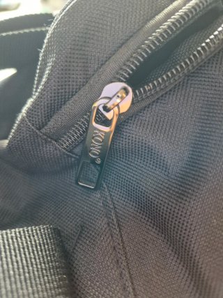 Bolso de mano negro