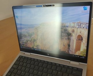 HP Elitebook 8 G1i 13 Flip empresarial 2-in-1