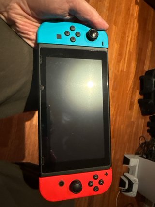 Nintendo Switch Azul/Rojo + Accesorios