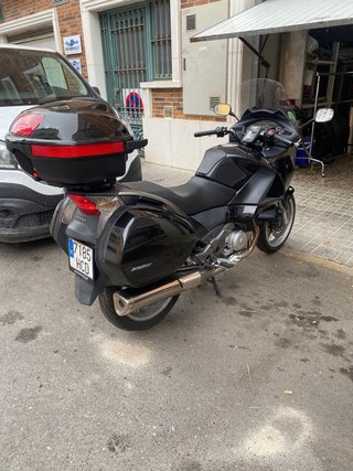 Honda Deauville Negra