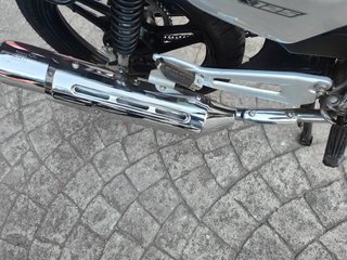 Yamaha YBR 125 2006 Plata 17.000 km