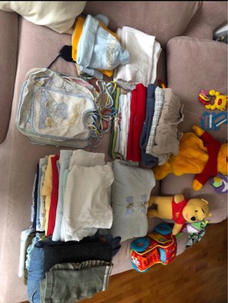 Lote Ropa Bebé y Juguetes Winnie Pooh