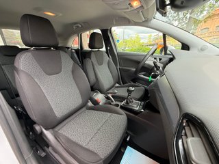 Opel Crossland X 2017